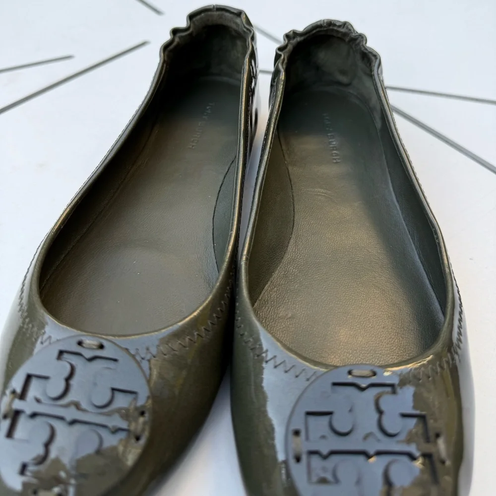 Tory Burch Minnie Travel Ballet, Patent Leather, Leccio,‎ STORE DISPLAY, NO BOX